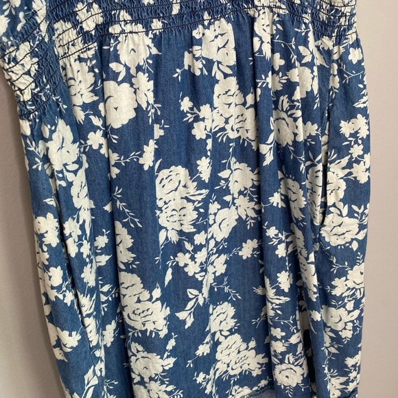 Elle Blue and White Floral Sundress - Picture 3 of 4